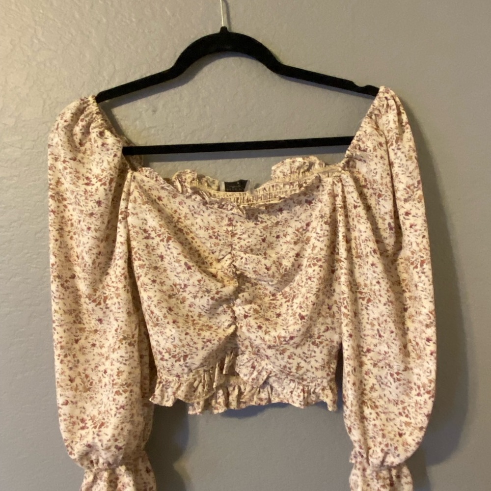 Dress Forum floral blouse